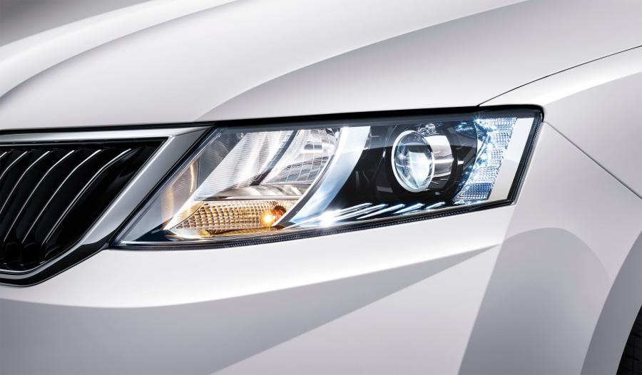 Детали экстерьера Skoda Rapid 2017 года  (CN) (фото 4 из 8)